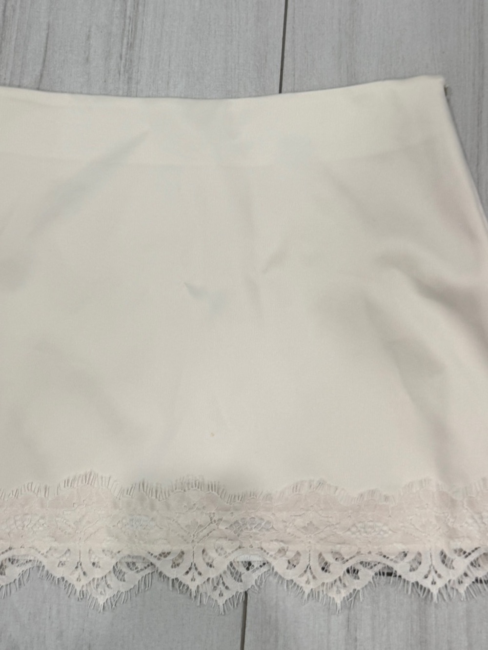 Zara Cream Mini Skirt with Lace Trim
